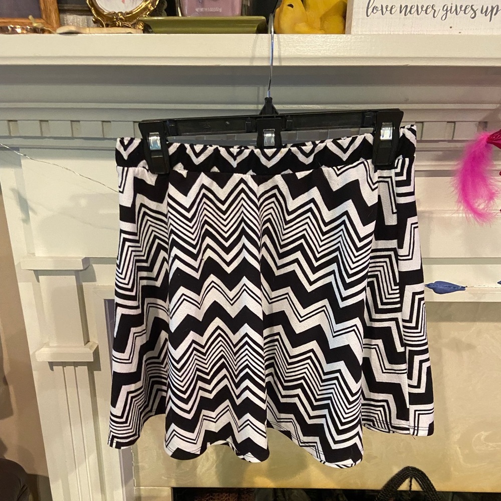 Skirt Size Medium by Rue 21